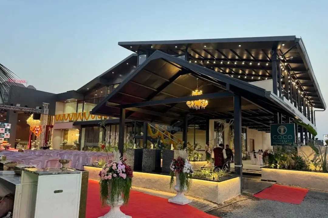 Coco Resort Banquets pune